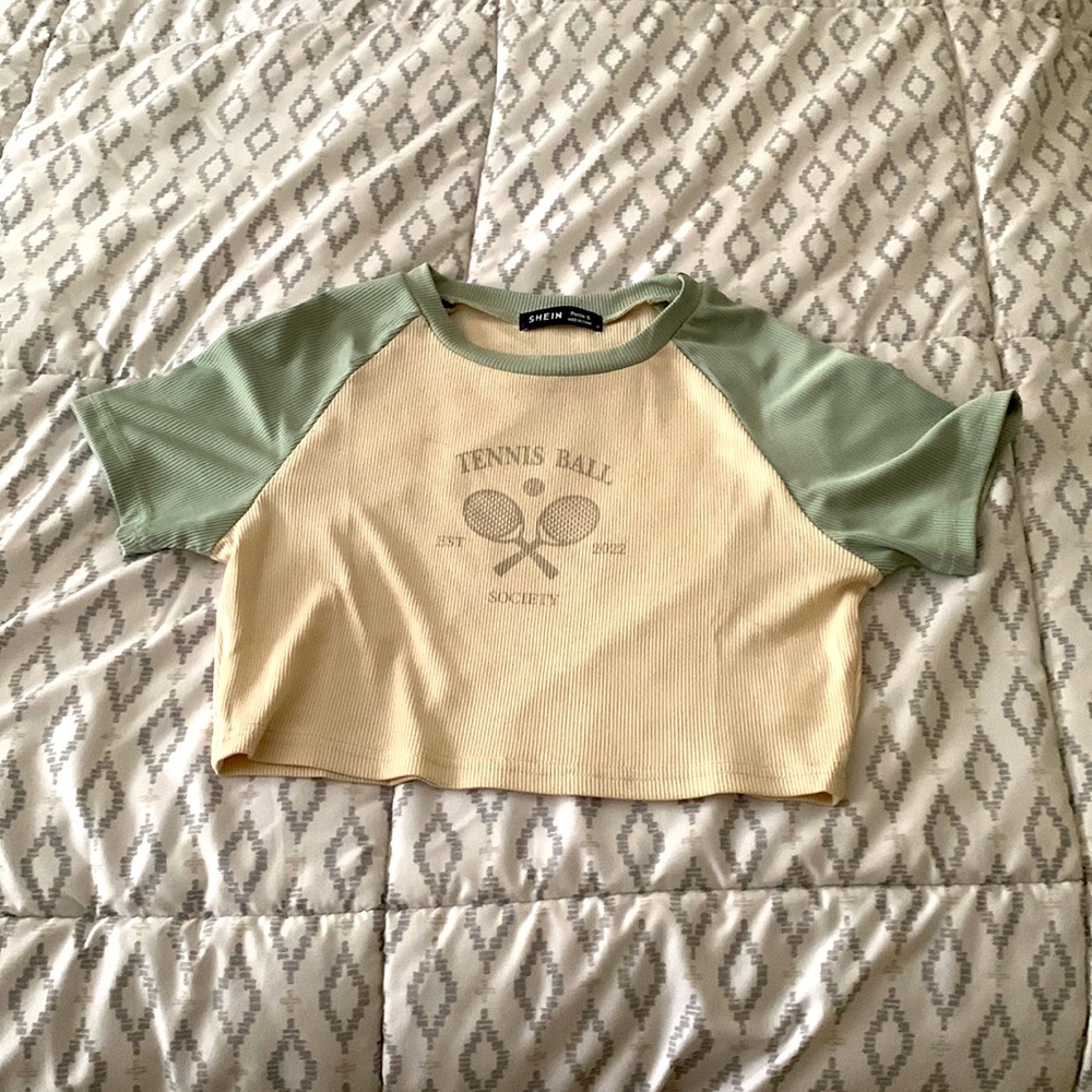 Unused Cute Crop Top